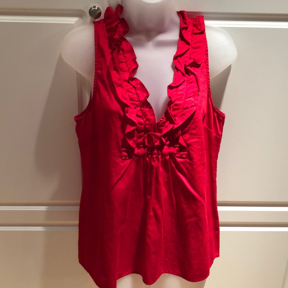 NWT Old Navy ruffled sleeveless top